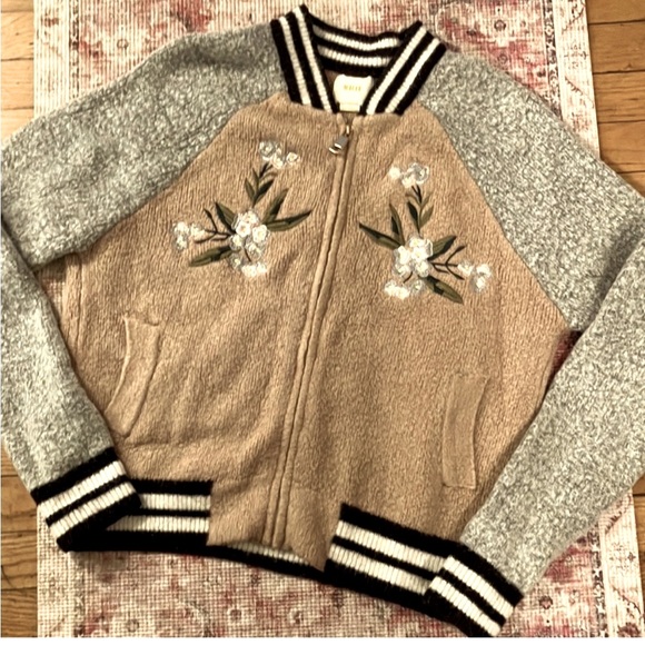 Maeve Sweaters - Anthropologie MAEVE EMBROIDERED bomber style sweater jacket